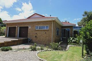 3 Bedroom Property for Sale in Dana Bay Western Cape